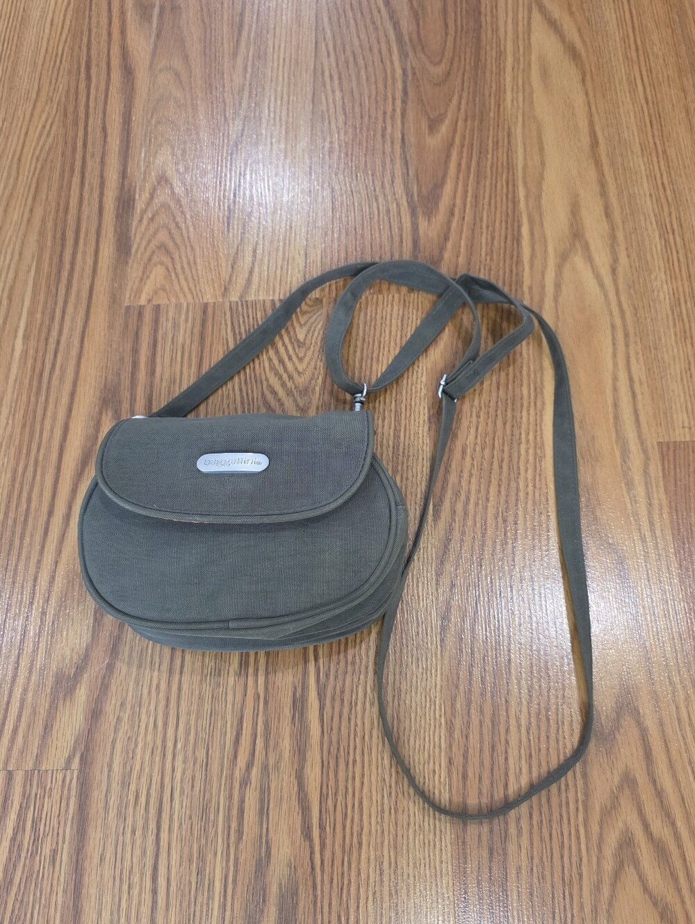 BAGGALLINI Small ON THE GO Crossbody Purse Mini Nylon Convertible Belt Bag Green